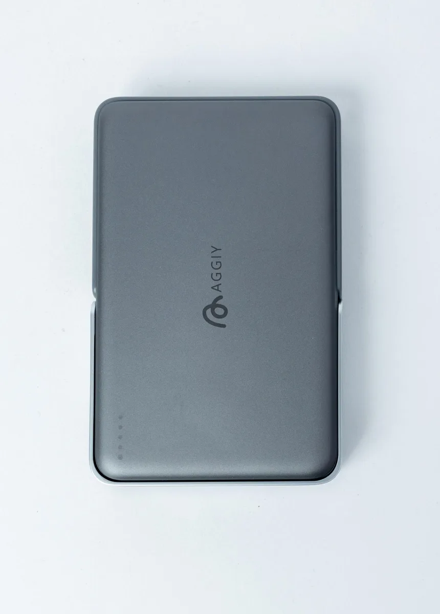 AGGIY ChargeTiltHigh 10.000 Mah 15W Powerbank Dijital Ekran Magsafe Hızlı Şarj